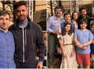 Hrithik Roshan welcomes the Consul General of France on the sets of 'War 2’