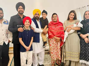 Gippy visits CM Mann to meet his baby girl