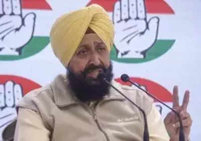 Bajwa slams AAP govt for poor law and order ahead of polls