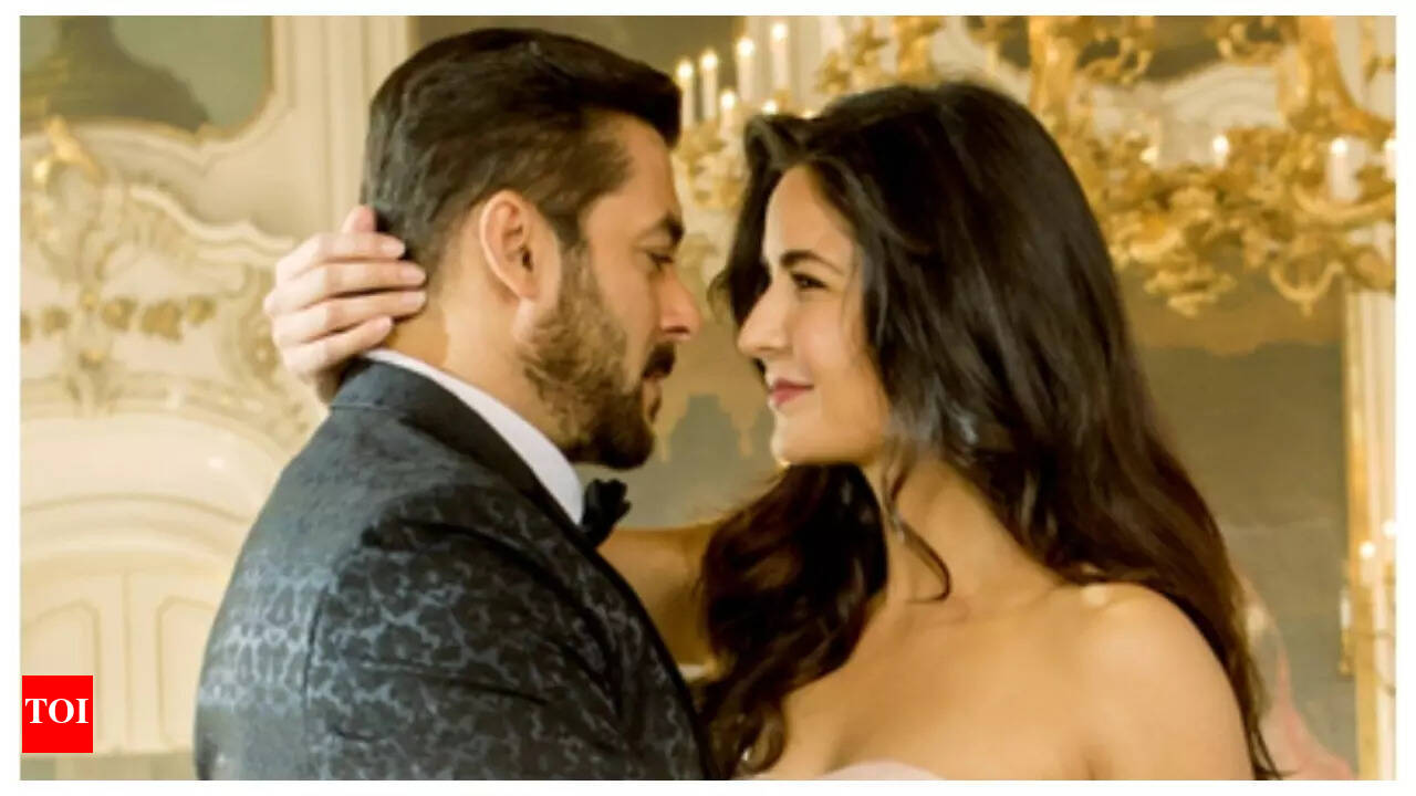 Salman Khan teases Katrina Kaif for not marrying him in old video: Kitna  bara chance miss kia Khan honne ka | - The Times of India