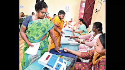 Cities pull down Tamil Nadu's voting percentage to 69.5%