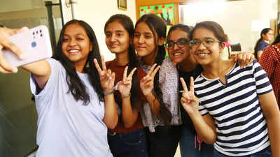 Girls Shine in UP Board Class 12 Results 2024: Gender Gap Persists