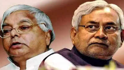 Nitish Kumar taunts Lalu over 'too many kids', Tejashwi hits back