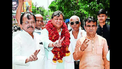 LS polls: BJP, Cong candidates file nominations for Kanpur Nagar seat