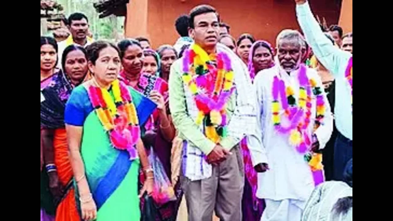 Tribal Leader: Tribal Leader To Contest As Independent In Nuapada | Bhubaneswar News - Times of India
