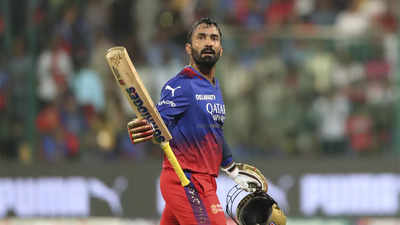 Dinesh Karthik wants to be on flight to T20 World Cup