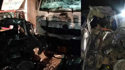 9 killed in head-on collision between car, truck in Rajasthan's Jhalawar