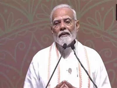  PM Modi on Mahavir Jayanti says country a safe haven for humanity