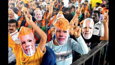 Congress turned IT hub into tanker city: PM Narendra Modi