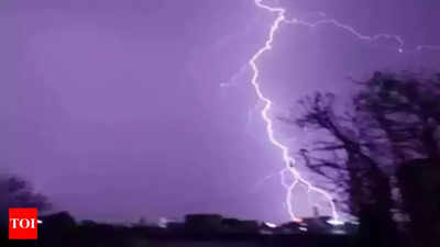 IMD issues thunderstorm alert in parts of Andhra Pradesh from April 21-25