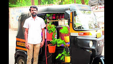 Maharashtra's rickshaw driver turns vehicle into a ‘garden’ out of love for plants