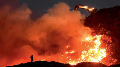 Red hot Ghazipur: Delhi's mountain of shame up in flames, again