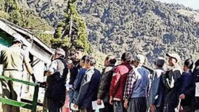 Mules barred, how EVMs get to remote Darjeeling village at 6,900 feet