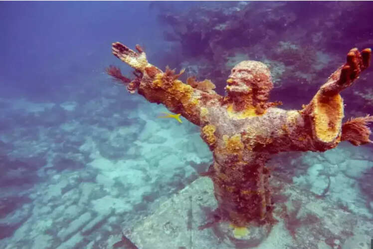 Christ of the Abyss, Italy