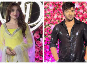 Ex-lovers Mahira and Paras ignore each other at Arti's sangeet