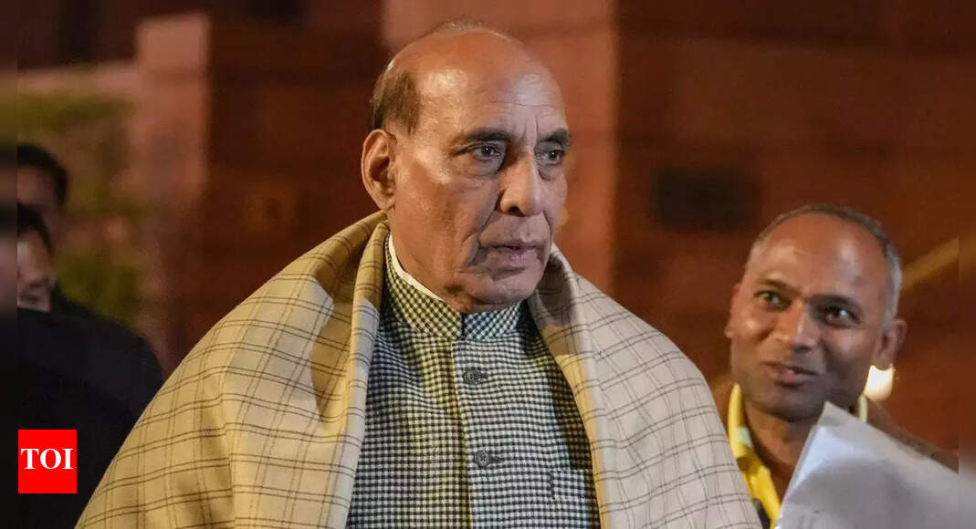 Rajnath Singh: Previous Congress govts tried to create division in armed forces by recommending 'religious census' - Vimarsana News