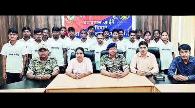 18 Maoists surrender in Dantewada