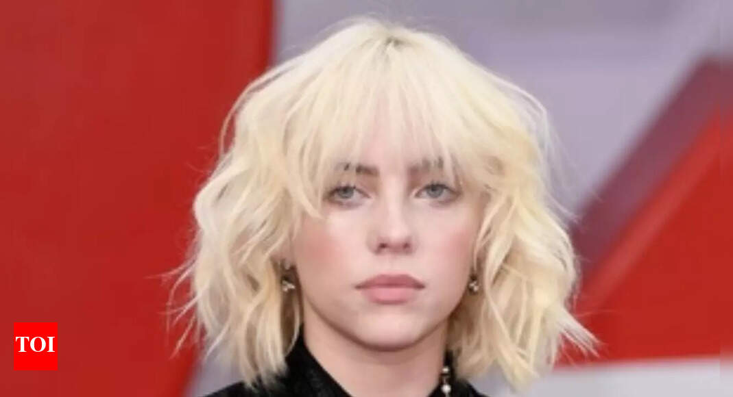 billie-eilish-reveals-her-dramatic-2021-blonde-hair-transformation