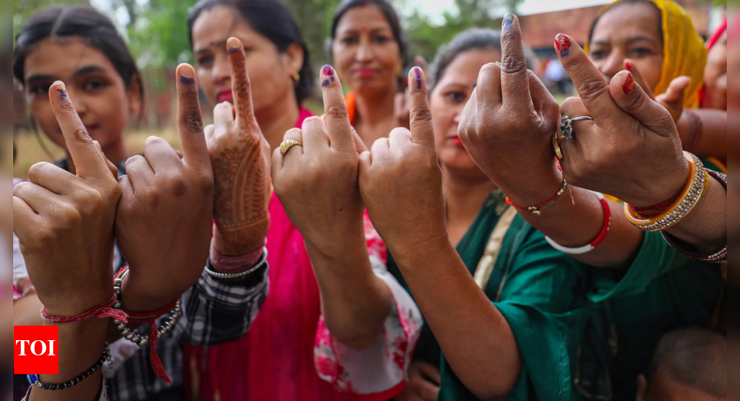 Show your inked finger and avail discounts at premium restaurants ...