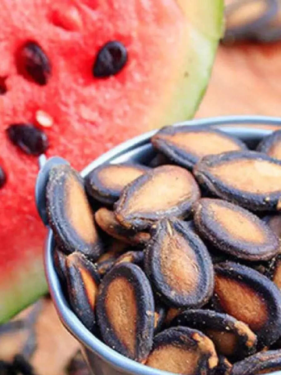  தினமும் 1 கைப்பிடி தர்பூசணி விதைகளை சாப்பிட்டால் போதும்.. 10 சூப்பர் பலன்கள் கிடைக்கும்! 