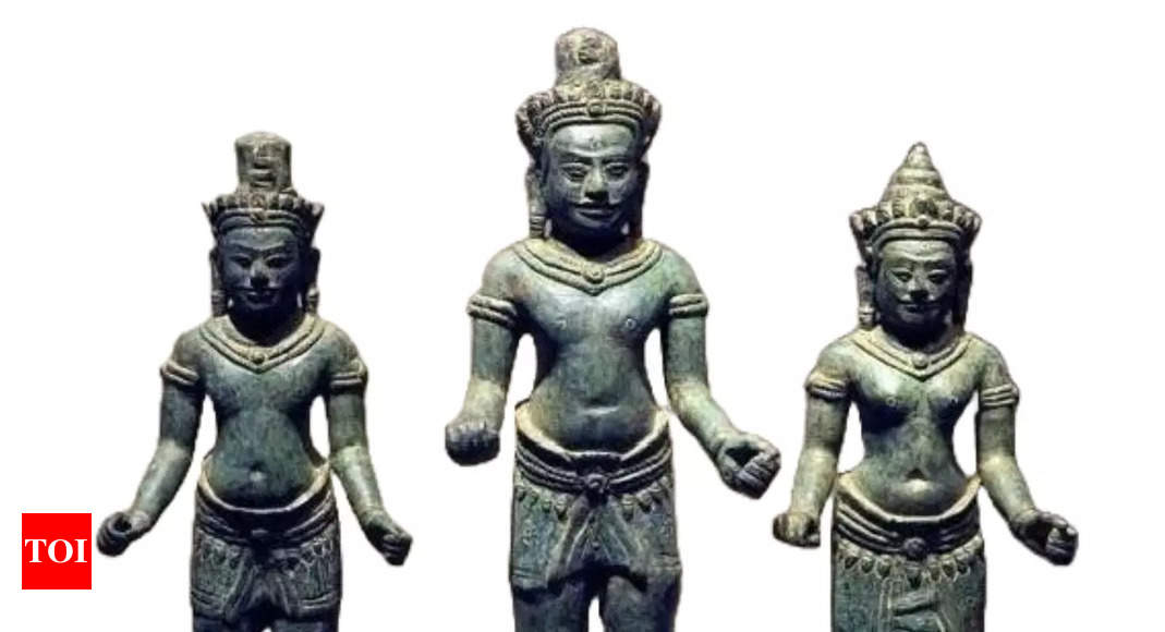 New York returns $3 million worth of 30 antiquities to Cambodia and Indonesia – Times of India
