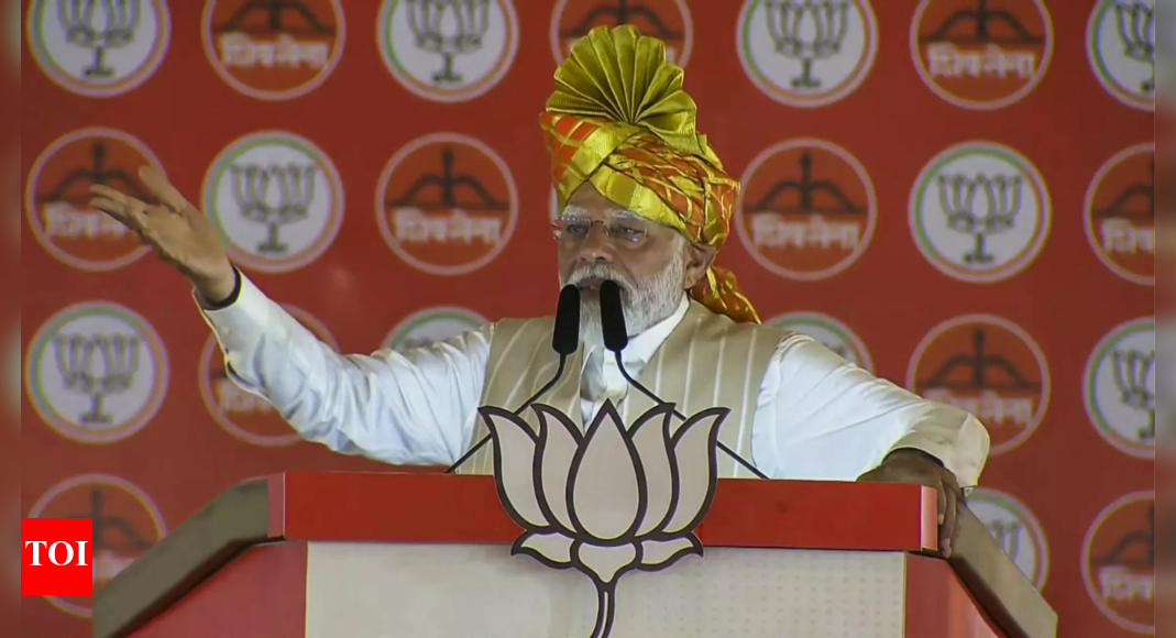 Prime Minister Narendra Modi Attacks Congress in Lok Sabha Polls