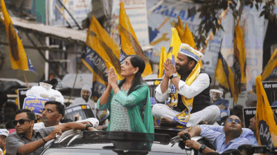 ‘Remove dictatorship and save democracy’: Top quotes from Sunita Kejriwal’s maiden roadshow for Lok Sabha polls