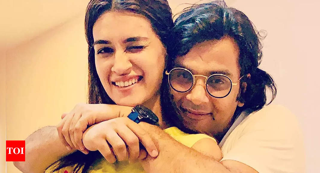 Mukesh Chhabra reveals Kriti Sanon was hurt when he ‘lied’ about her and it took him years to correct his mistake: ‘She’s like my sister’ | Hindi Movie News – Times of India