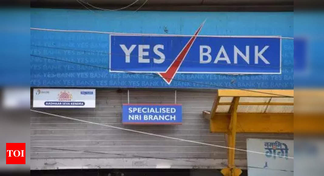Yes Bank net rises 123% quarter-on-quarter to 452 crore in Q4 – Times of India