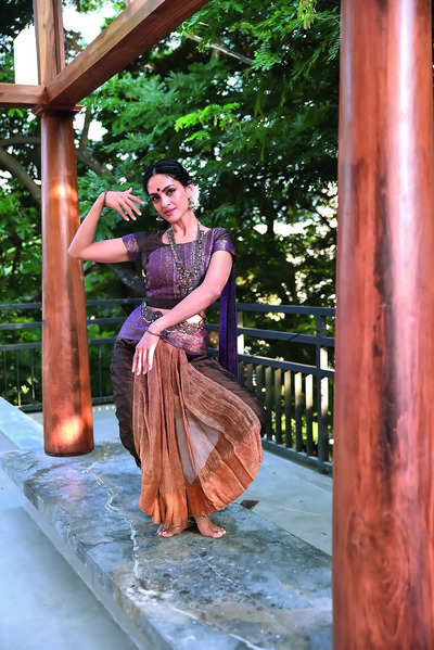 Dancing keeps your soul happy: Rukmini Vijayakumar