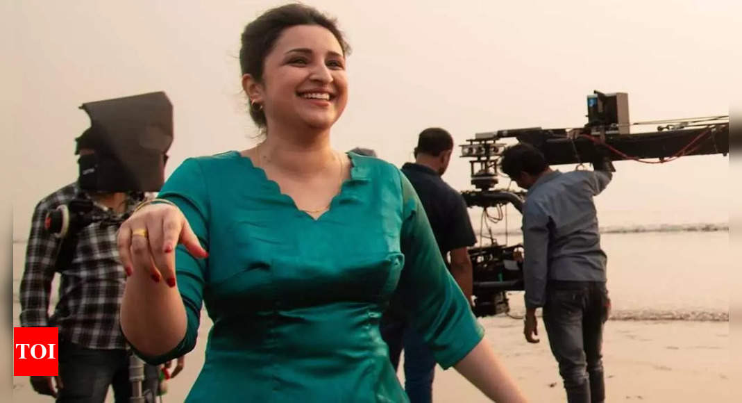 Parineeti Chopra confesses falling into herd mentality post Ishaqzaade success: ‘I was advised to lose weight, become glamorous, just do the typical heroine stuff’ – Times of India