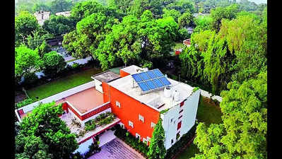 UT: Solar panels cannot be installed on 800 govt houses