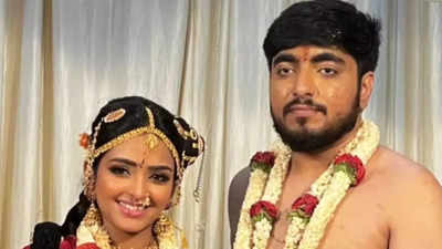 Actress Kaustuba Mani ties the knot with Sidhanth Satish in a traditional ceremony