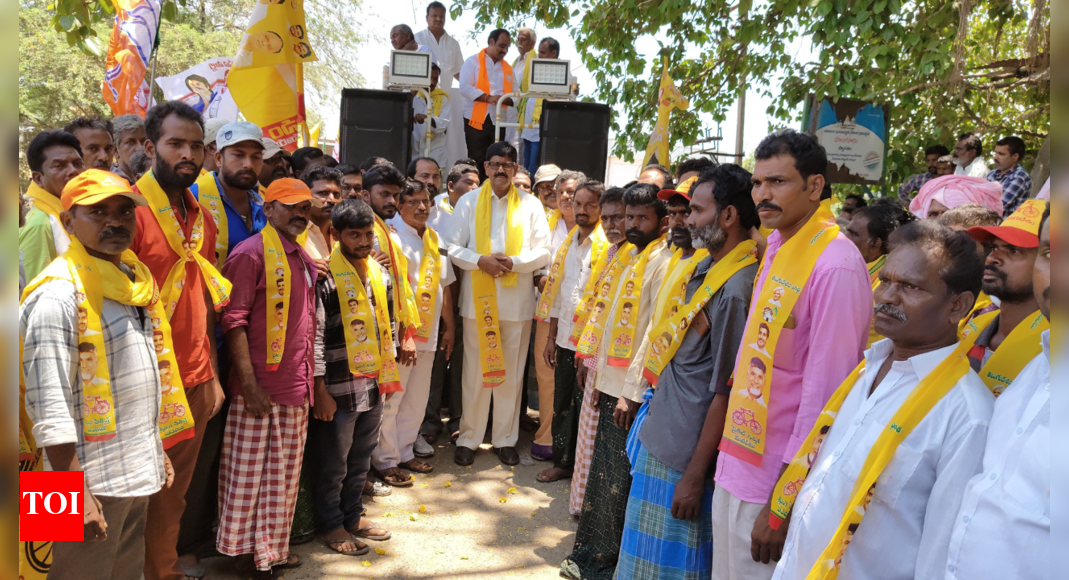 Ex finance minister gains momentum at Atmakur assembly in a race between Anam and Mekapati families legacies | Amaravati News - Vimarsana News