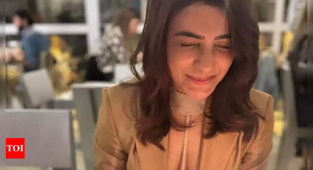 Samantha Ruth Prabhu Makes A Wish As She Blows Out Her Birthday Candles