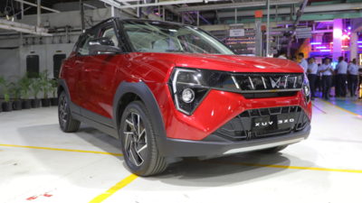 Mahindra XUV 3XO variant-wise features with price explained