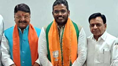Ahead of poll, Congress candidate for Indore withdraws, joins BJP