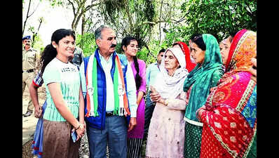 Thakur failed as LoP after Himachal CM, says Sukhu