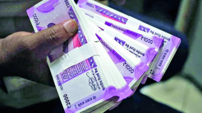 I-T sleuths seize Rs 50 lakh from Delhi flyer at Odisha airport