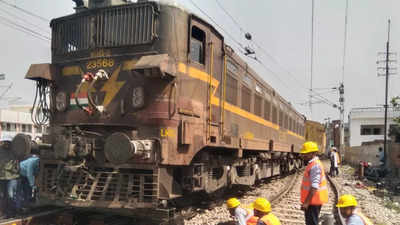 Train derails near Prayagraj Sangam station; no injuries reported