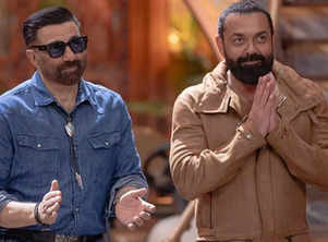 TGIKS: Bobby Deol compares brother Sunny to Superman