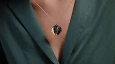 Must-Have Silver Necklaces For Women That Define Style