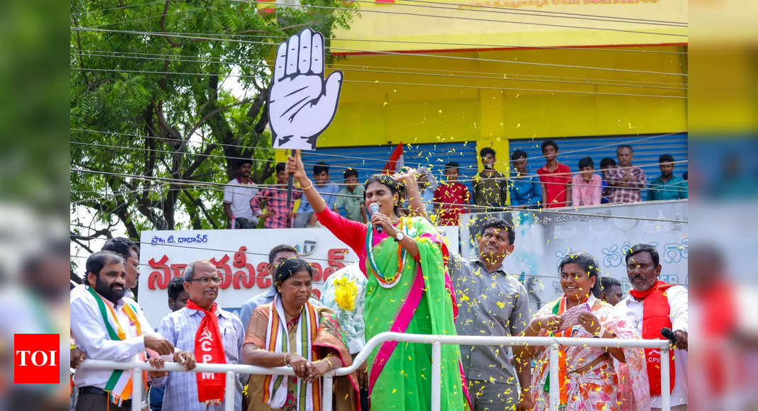 Sharmila Appeals To Kadapa Voters To Vote For Justice And Defeat Murder ...