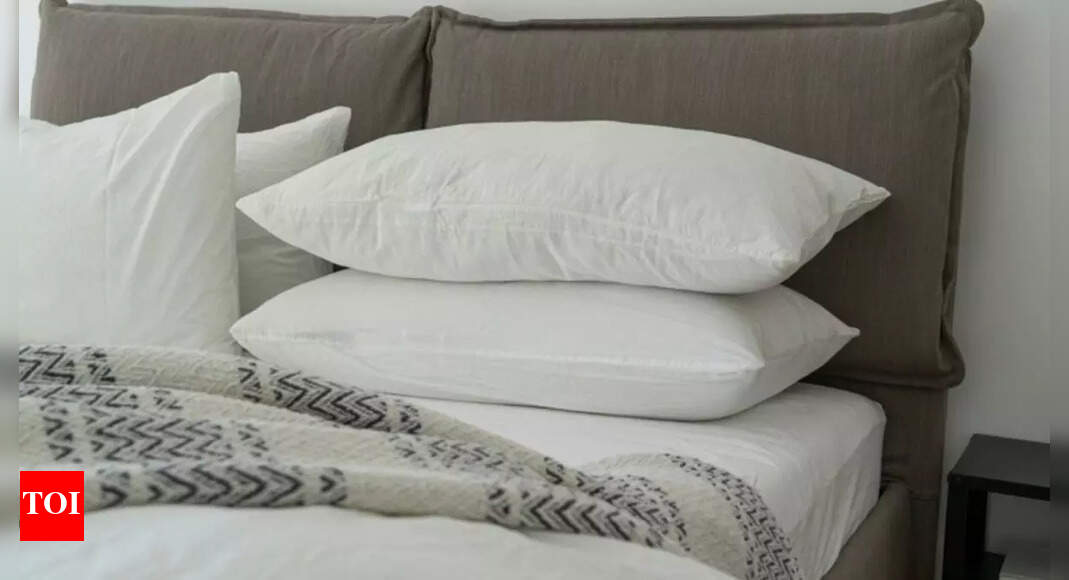 Best 10 Inch Mattresses Thick Mattresses That Are Comfortable For All