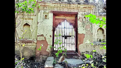 Delhi: Jamali-Kamali mosque, tomb adjacent to it set to get fresh lease of life