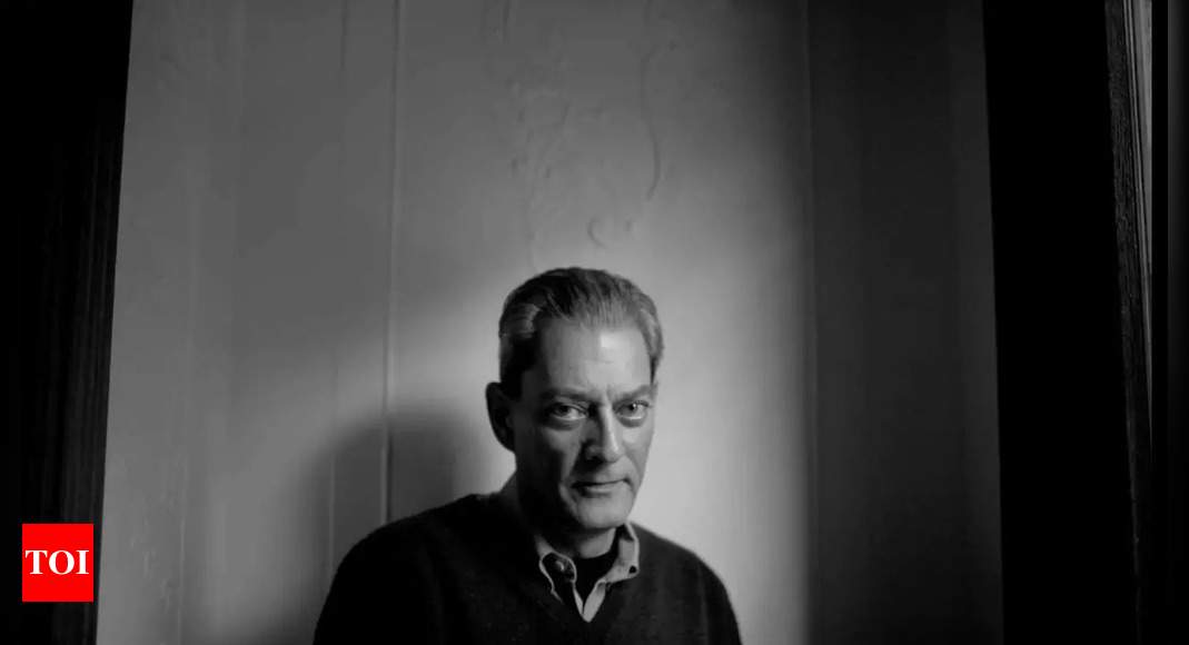 Paul Auster, ‘literary superstar’ behind ‘The New York Trilogy’, dies – Times of India