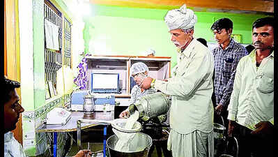 Amul’s voting incentive: Farmers to get 1/litre extra if they show inked fingers