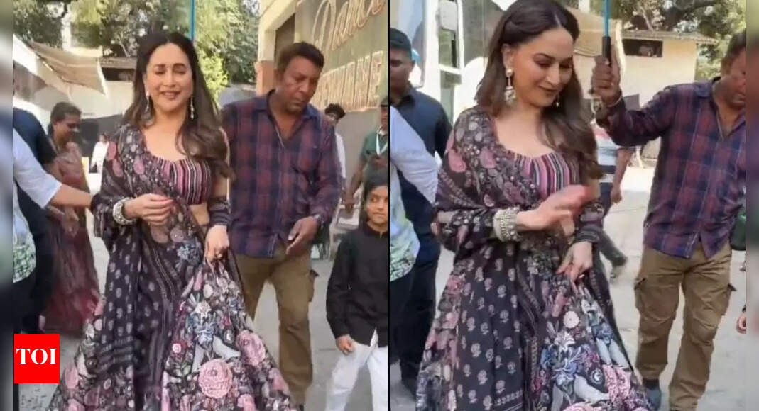 A young fan calls Madhuri Dixit 'aunty', here's how she reacted - Vimarsana News