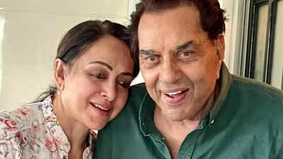 Esha Deol shares an unseen and adorable photo of Hema Malini and Dharmendra on the occasion of their anniversary