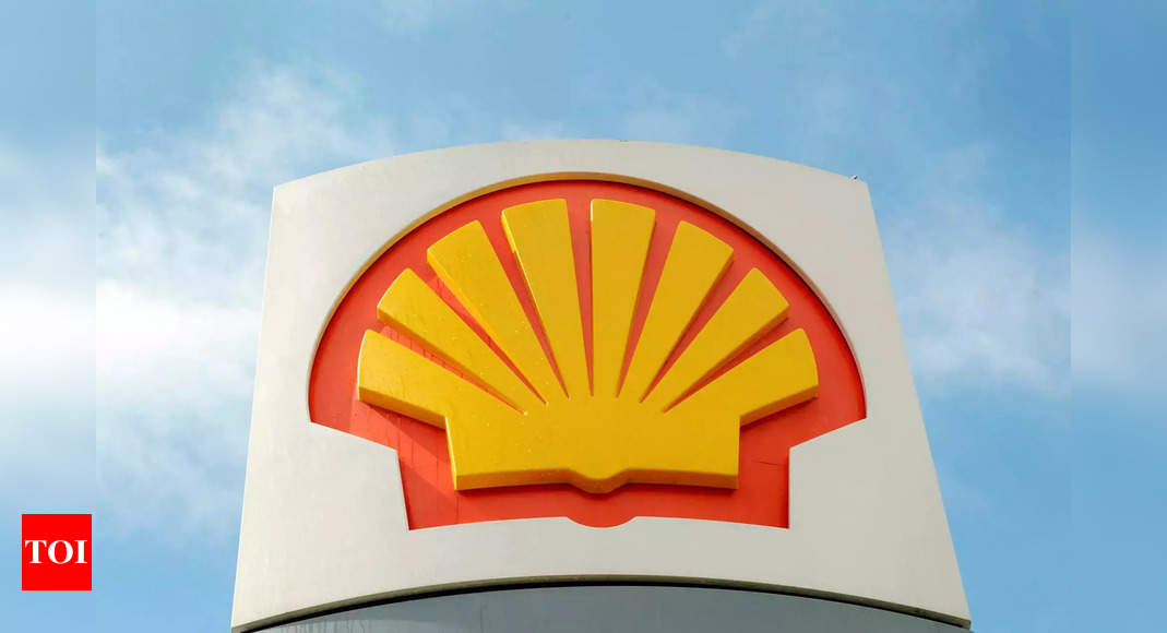 Shell says net profit sank 15.5% to $7.4 billion in first quarter – Times of India